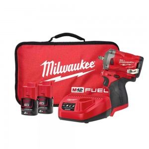 MILWAUKEE 12V FUEL 2 X 2.0AH 3/8inch Stubby Impact Wrench Kit M12FIW38-202B